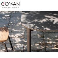 Table de repas extensible d'extérieur avec structure en aluminium de très bonne qualité et plateau