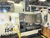Centre d'usinage vertical CNC TV158B d'occasion Taiwan YCM, centre d'usinage vertical CNC TV158A, système CNC à trois axes FANUC