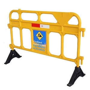 Barrières mobiles pour chantiers municipaux Dinghong, remplissables d'eau, pour la signalisation <span class=keywords><strong>de</strong></span> sécurité et l'isolation routière - Product Image 5