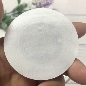 Patchs NFC RFID ultra-fins de haute qualité 13,56 MHz à coller sur le tissu pour le partage sur les réseaux sociaux, les grands événements, les spectacles promotionnels - Product Image 2