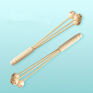 Martillo de masaje de madera con cara sonriente bonita Martillo de meridianos multifuncional de dibujos animados - Product Image 2