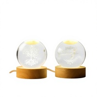 Boule de cristal lumineuse gravée en 3D, globe en quartz rose, petite veilleuse, style moderne minimaliste, cadeau d'anniversaire créatif, ornement de bureau