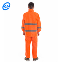 Imperméable de sécurité extérieur pour une personne pour adultes Vêtements de pluie réfléchissants en polyester imperméable pour la moto Autres vêtements d'extérieur