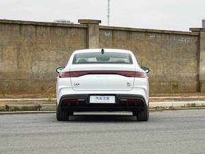 Venta Caliente, Bajo Precio, 2026 BYD Qin L DM-I DM Híbrido, Versión Excelente, Vehículo de Nueva Energía, Vehículo Eléctrico, 120KM BYD Qin L - Product Image 4