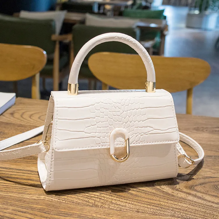 Best Selling Fashion Handbags Cross Body White Pu Leather Bag With Studs Handbags Ladies Crocodile Handbag