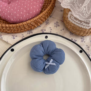 Chouchous rembourrés à motif floral de petite taille pour enfants, jolies attaches pour cheveux à motif floral, bandeaux éponge, vente en gros à prix abordable - Product Image 5