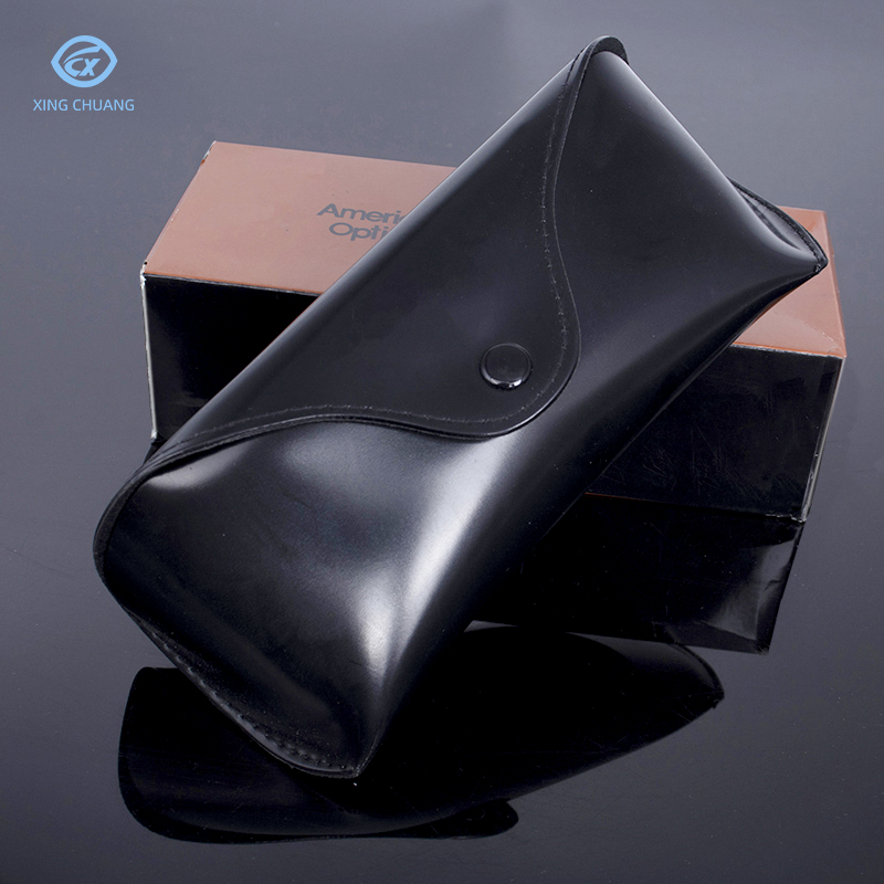 custodia per occhiali