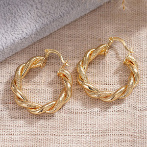 Metal Ear <b>Cuff</b> <b>Earrings</b> Women Minimal Textured Woven Design Fashion Jewelry - Product Image 6