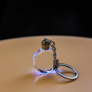 Factory Cheap Cube Blank Wholesale Rectangle Heart Glass Led Night Lamp Crystal Keychain Key Ring for Engrave Laser Custom Logo