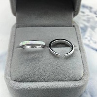 Bague d'orteil minimaliste étanche en argent sterling S925 avec opale en forme de bande, idéale pour les fêtes, pour femme