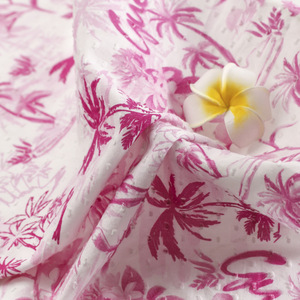 ผ้าพิมพ์ลายดิจิทัล Xinbiao Textile โพลีเอสเตอร์ 100% พิมพ์แบบรีดร้อน สำหรับเสื้อผ้า สั่งซื้อจำนวนมาก - Product Image 4