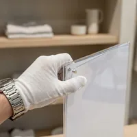 Support magnétique en acrylique pour panneau d'affichage de récompenses et de réalisations, idéal pour les marques de montres, les galeries, les musées et les expositions
