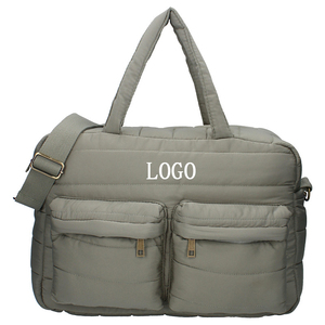 Sac à main personnalisé de voyage pour mamans, à bandoulière, lange à langer pour bébés, organisateur de couches, sac fourre-tout matelassé pour mamans - Product Image 1