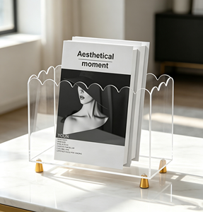 Porte-revues <span class=keywords><strong>en</strong></span> acrylique avec bord ondulé, pieds dorés, support de bureau pour livres et journaux, organisateur de rangement peu encombrant pour la maison et le bureau - Product Image 1
