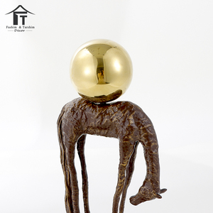 Pièces maîtresses créatives <span class=keywords><strong>de</strong></span> luxe en alliage d'étain coulée or et ruban cheval Figurine Sculptures articles <span class=keywords><strong>de</strong></span> décoration <span class=keywords><strong>de</strong></span> la maison pour le salon - Product Image 6