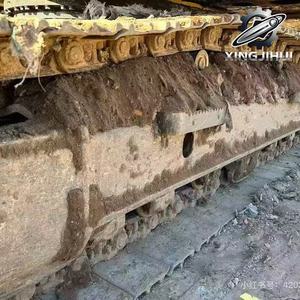 Excavatrice Komatsu PC200 de 20 tonnes, d'occasion, de marque japonaise, moteur Cummins, excavatrice sur chenilles, d'occasion, provenant du Japon. - Product Image 5