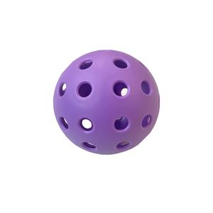 Boules extérieures de 40 trous de moulage par injection élastique d'OEM de vente chaude pour la compétition de pickleball - Product Image 6
