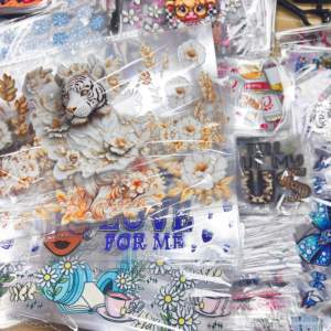 Venta Caliente de Fábrica: Servicio de Impresión por Sublimación <span class=keywords><strong>UV</strong></span> para Vasos, Tazas, Envolturas y Pegatinas, PET Impermeable y Duradero - Product Image 1