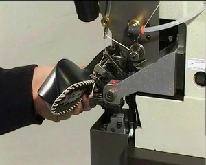 Machine à coudre industrielle pour sandales GR-203, machine à coudre pour chaussures, machine à coudre Greatrich - Product Image 3
