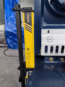 Heavy Duty Fully Automatic Hydraulic Guillotine <strong>Shearing</strong> <strong>Machine</strong> 20mm Steel Sheets <strong>Metal</strong> <strong>Shearing</strong> Stainless Steel <strong>Shearing</strong> - Product Image 3