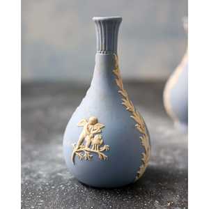 Vaso Decorativo in Ceramica Jasperware Blu Classico della Collezione Neoclassica Wedgwood Inghilterra - Product Image 3