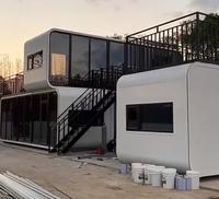 Maison mobile en acier en forme de capsule spatiale avec panneau sandwich et conception de conteneur