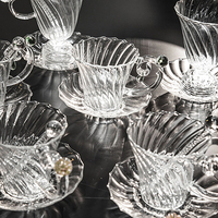 Tasse à thé et à café en verre soufflé à la main en forme de conque, plateau artistique transparent, vaisselle de luxe en gros pour hôtels et mariages