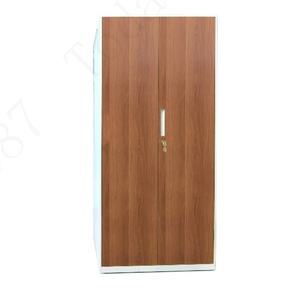 Armoire de classement mobile en bois moderne avec serrure à code et induction pour salle de sport, studio de yoga, centre de bain - Product Image 4