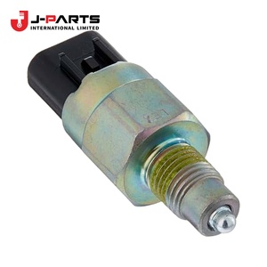 Interrupteur d'assistance à la marche arrière pour Toyota Hilux LN106 1988-1997 OE 84210-12040 8421012040 - Product Image 2