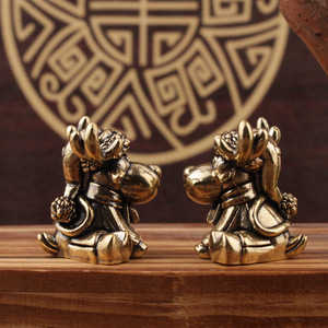 Figurine de renne en laiton, artisanat en métal, décoration intérieure, ornement de Noël, décoration de la maison - Product Image 3