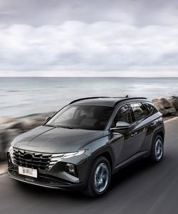 Portaequipajes de techo de coche de aleación de aluminio tipo adhesivo negro plateado para Hyundai <span class=keywords><strong>Tucson</strong></span> <span class=keywords><strong>2022</strong></span> 2023 2024 - Product Image 3