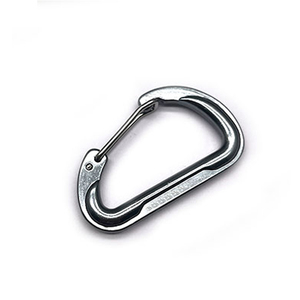 Clips <span class=keywords><strong>en</strong></span> forma de <span class=keywords><strong>D</strong></span> con gancho de seguridad giratorio para actividades al aire libre Mosquetón de bloqueo de aluminio mosquetones de escalada de 5kn - Product Image 1