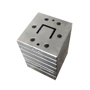 L'acier à angle droit poli d'UPVC meurent application de ménage de <span class=keywords><strong>coin</strong></span> de PVC de moule d'extrusion - Product Image 6