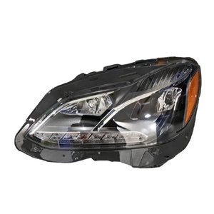 Fari LED W212 per il Sistema di Illuminazione del Paraurti Anteriore della Versione Americana <span class=keywords><strong>Mercedes</strong></span> Benz Classe E Berlina, <span class=keywords><strong>Ricambi</strong></span> - Product Image 3