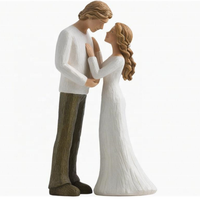Fabricant OEM de figurines de couple personnalisées, sculpture en résine de la Saint-Valentin, statue sculptée à la main, vente en gros, décoration d'intérieur, cadeau