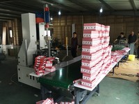 JS-650A Alimenter Automatiquement Collage Machine De Collage Papier De Couverture Machine Collage Machine