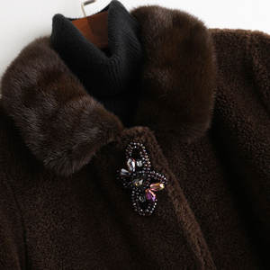 A50020 Pudi المرأة الصوف الحقيقي معطف الفرو سترة طوق الفراء معاطف خندق الشتاء الأغنام القص أكثر حجم <span class=keywords><strong>Parkar</strong></span> المنك الدافئة الإناث - Product Image 4