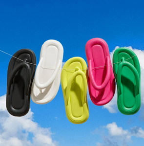 Ciabatte Infradito <span class=keywords><strong>da</strong></span> <span class=keywords><strong>Donna</strong></span> di Alta Qualità, Tendenza Moda Estiva, Colorate, con Suola Piatta in EVA, Sandali per Uso Domestico e Esterno - Product Image 1