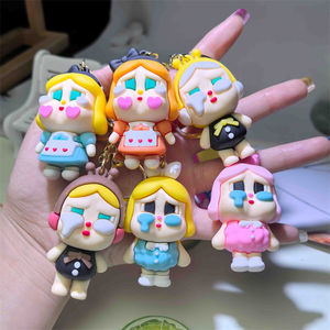 Venta al por mayor lindo colorido llanto bebé llavero creativo pequeño muñeca llavero Crybaby accesorios regalos - Product Image 2