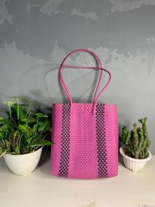 Bolso de Mano Tejido de Plástico Premium Hecho a Mano para Mujer - Bolso Sembagi Rosa de Moda Talla S SCB-0024S Hecho con Materiales Reciclados - Product Image 2