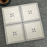 Carreaux de sol mats aspect artisanal 200x200, motif floral marocain décoratif, carreaux en porcelaine émaillée, durables