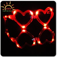 Lunettes de soleil à led design à la mode lunettes de soleil clignotantes en forme de coeur pour la fête