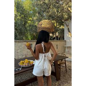 Pantalones Cortos Deportivos Blancos Julia para Mujer - Product Image 1