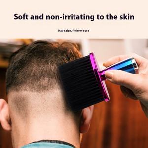 Brosse de <span class=keywords><strong>balayage</strong></span> de cheveux à poils souples portables pour un usage domestique brosse à poignée en plastique transfrontalière pour les coiffeurs en gros - Product Image 3