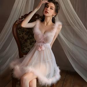 Новая модель 2025 года, лимитированная серия ко Дню святого Валентина в европейском и американском стиле, розовое сетчатое плюшевое кружевное платье-комбинация для девушек, создающее ощущение чистого возбуждения. - Product Image 5