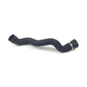 Sistema de refrigeración Tubo de tanque de agua Refrigerante Radiador Manguera Tubo de goma 2205010382 2115010482 para <span class=keywords><strong>mercedes</strong></span>-benz <span class=keywords><strong>Clase</strong></span> <span class=keywords><strong>S</strong></span> <span class=keywords><strong>W220</strong></span> V220 - Product Image 2