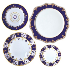 Platos de Porcelana con Borde Dorado Más Vendidos, Platos de Cerámica Irregulares con Flores Azules - Product Image 6