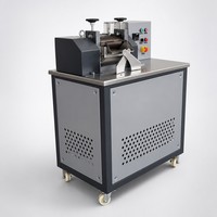 Machine de granulation de plastique, mélangeur automatique de granulés, broyeur à deux rouleaux, mélangeur de granulés composés à circulation automatique, CE ISO