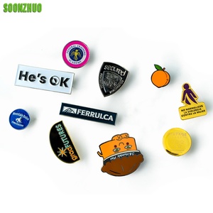 Épingles en émail moulées sur mesure, vente en gros d'épingles à revers en émail dur, badges en alliage de zinc personnalisés - Product Image 2
