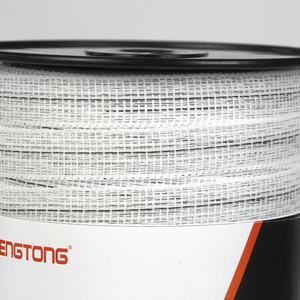 รั้วไฟฟ้าโพลีเทปแบบมืออาชีพ HDPE 8 เส้นลวดสแตนเลส 200 เมตร ทนทานทุกสภาพอากาศ ป้องกันรังสียูวี สำหรับฟาร์มปศุสัตว์ - Product Image 1